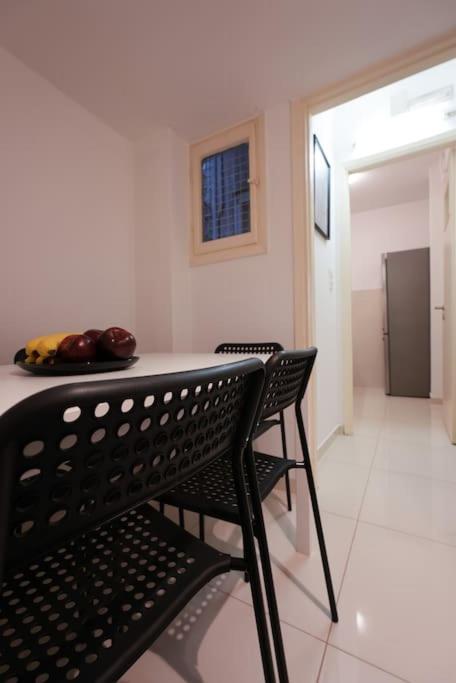 Syntagma Square, 70Sqm Pentelis Sunny Apartment Athens Exterior photo